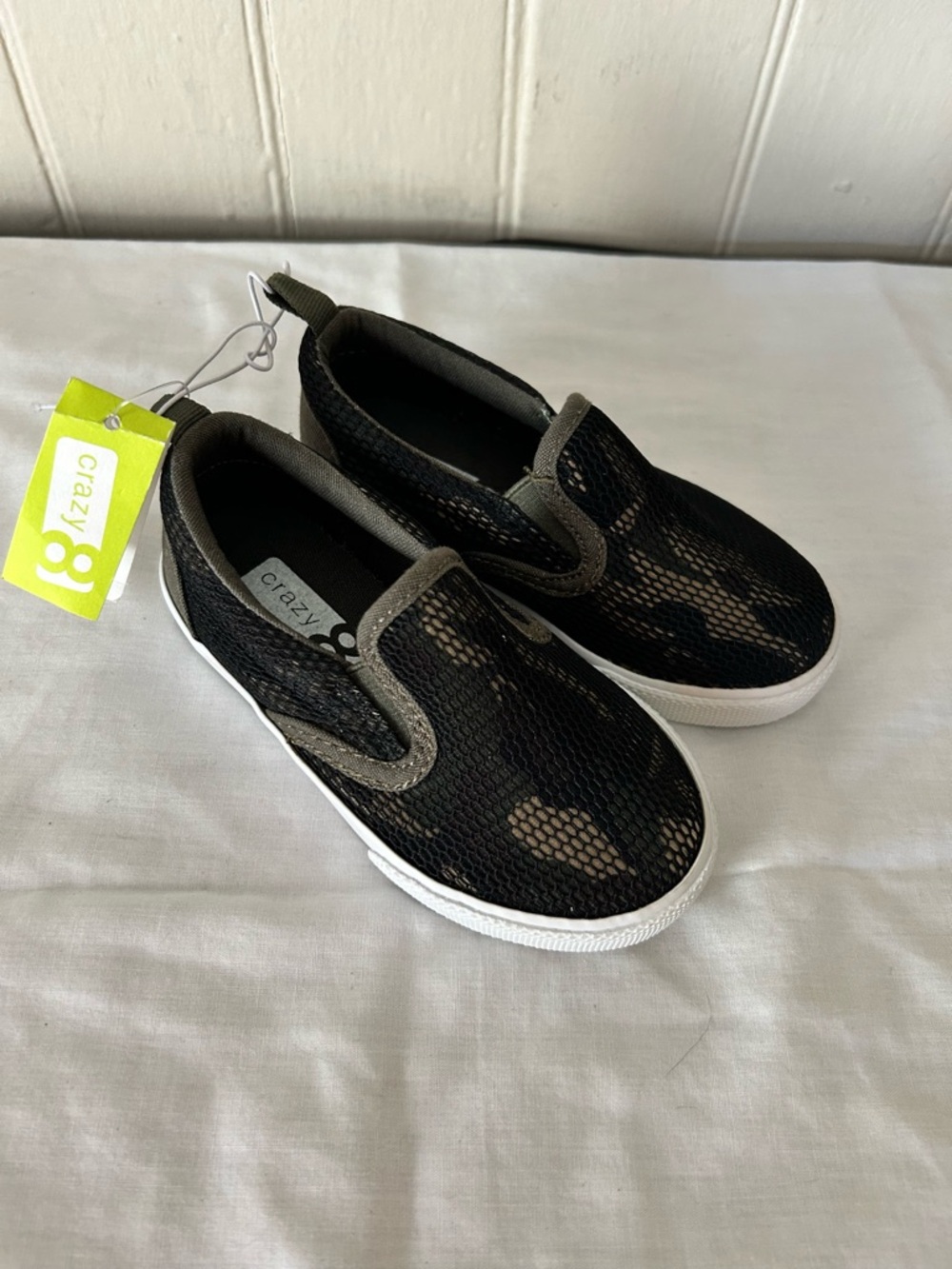 NWT Crazy 8 Camouflage Slip-On
Sneakers/Children’s 8